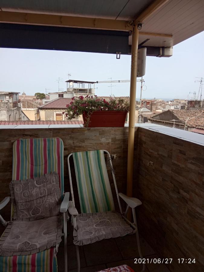 Casa Vacanza Francesco Hotel Catania Bagian luar foto
