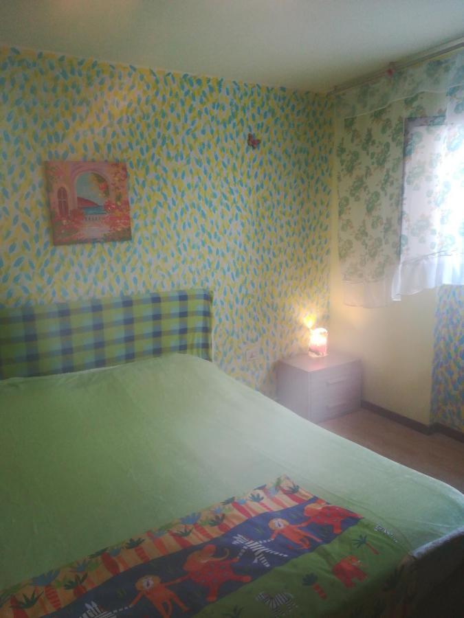 Casa Vacanza Francesco Hotel Catania Bagian luar foto